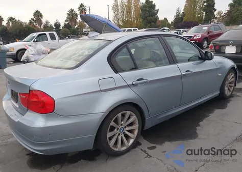 2011 BMW 328I z USA, uszkodzony, nr VIN WBAPH5G58BNM74254